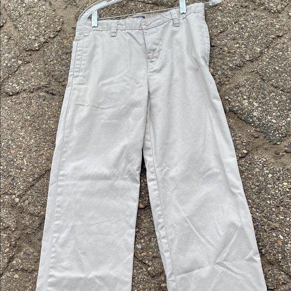 💙 NWOT Cherokee Husky Khakis - Picture 1 of 1
